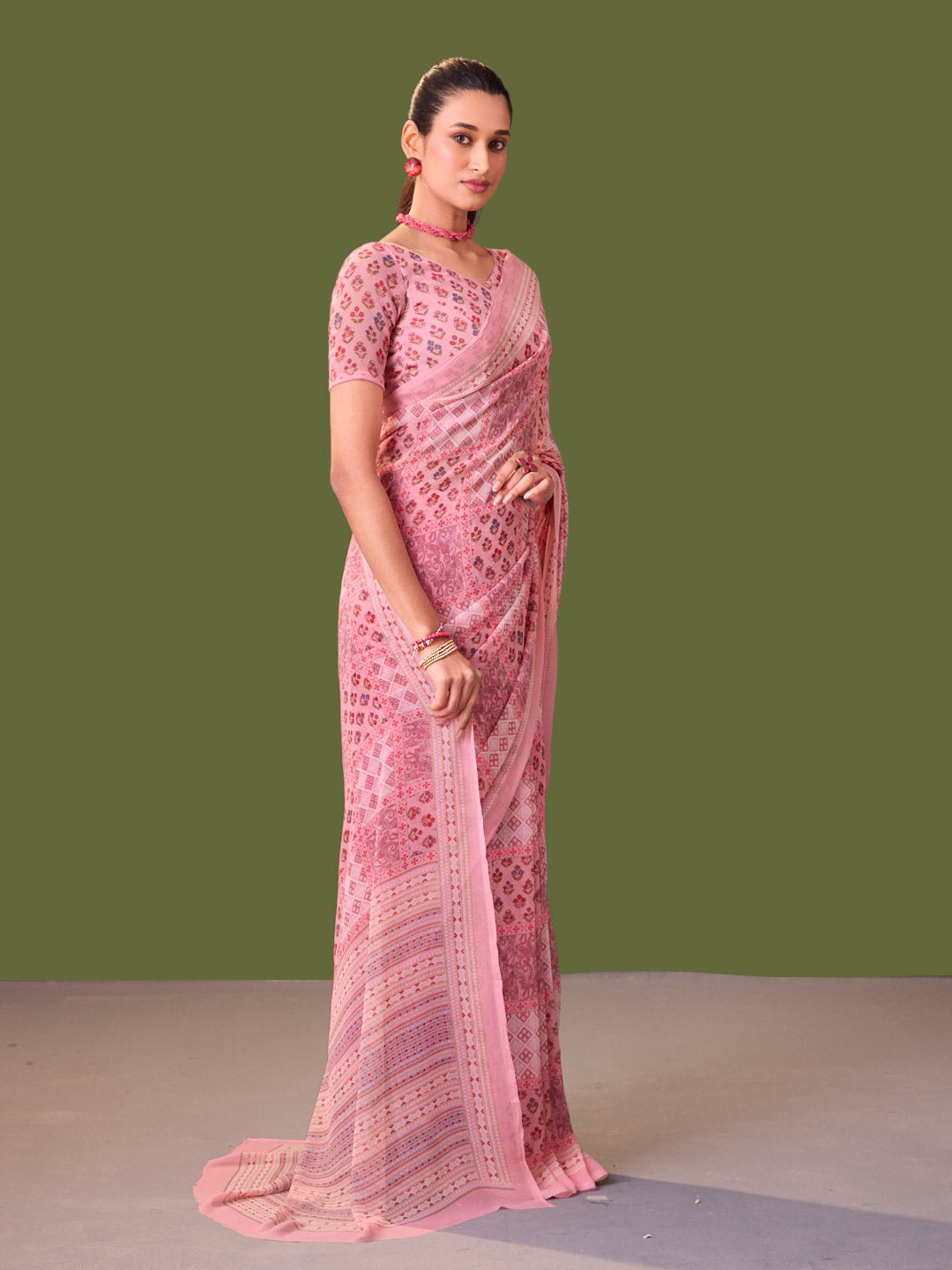 Laxmipati Dillagi Pink Georgette Floral Saree