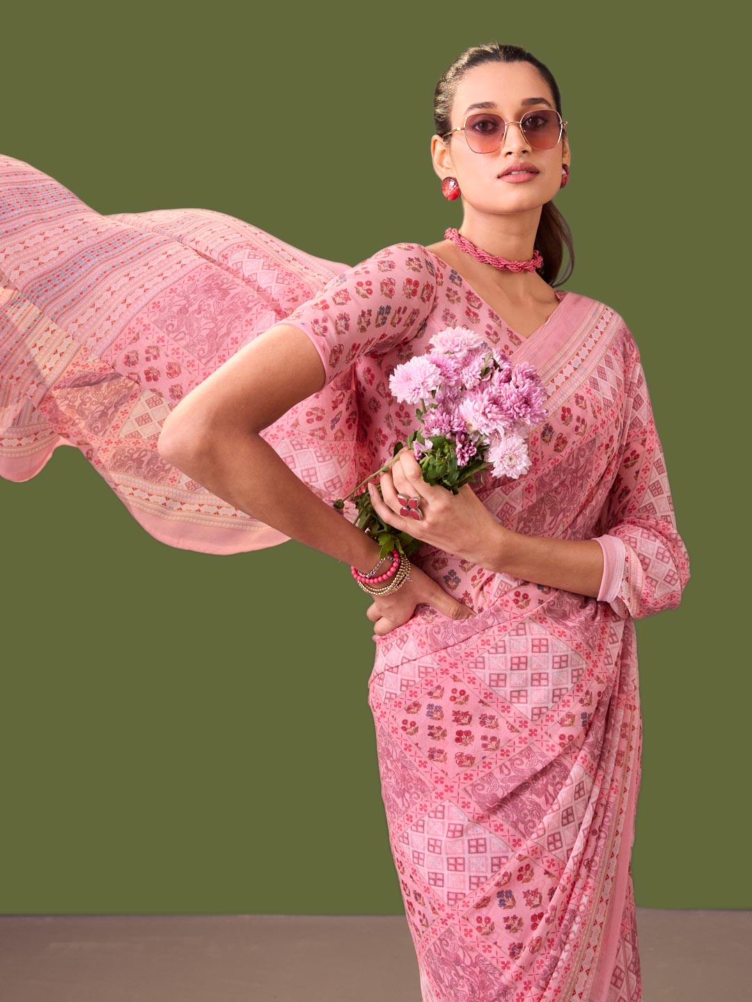 Laxmipati Dillagi Pink Georgette Floral Saree