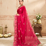 red colour saree