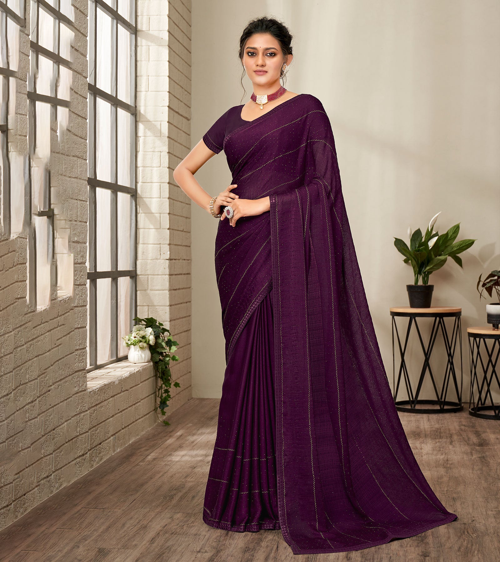 Laxmipati Chiffon Wine Saree - Akshara Singh