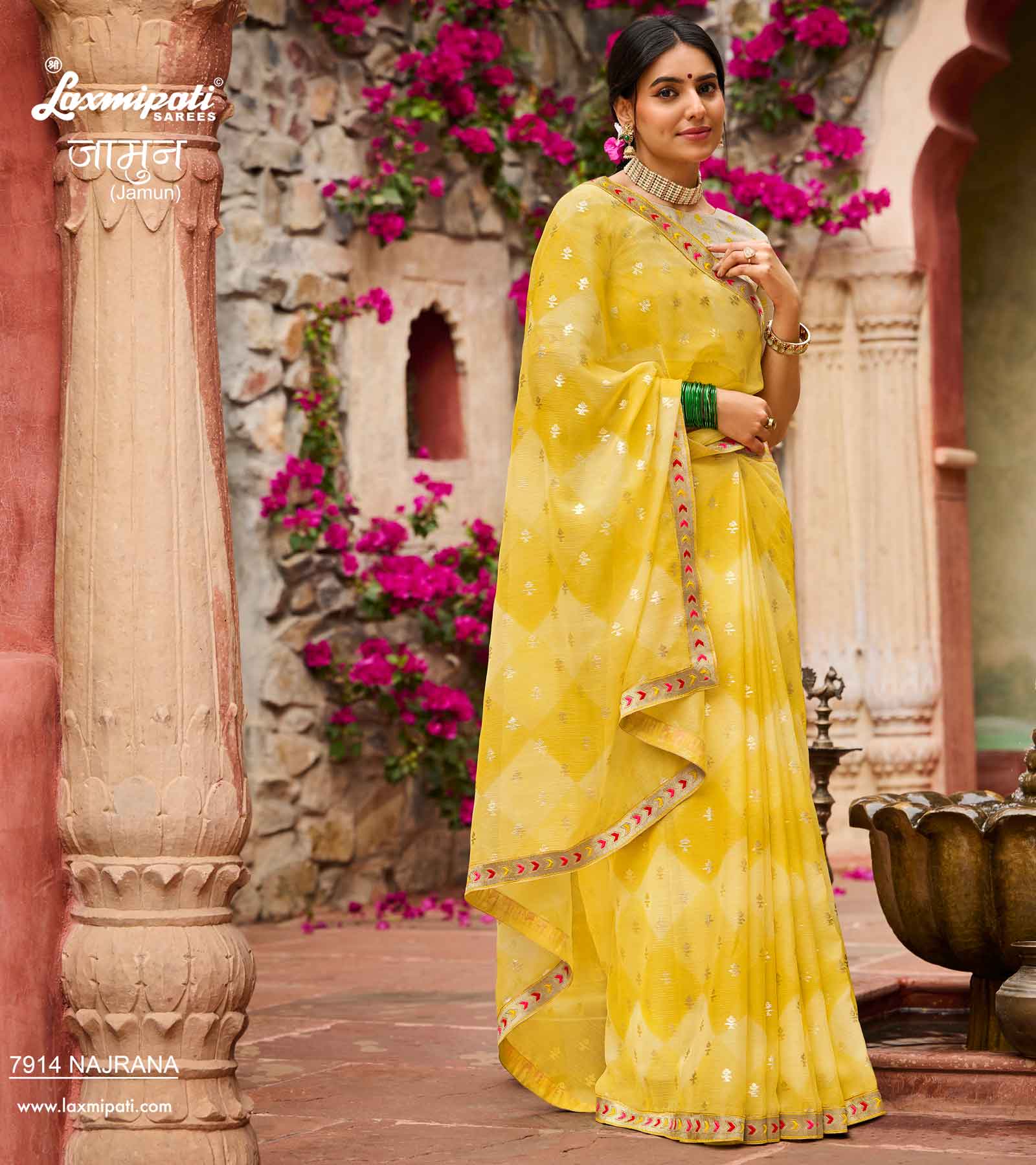 This bride's traditional Haldi - Kumkum Kanjeevaram took our breath away.  Just so gorgeous!!! 💛❤ 📷 @beyondframes_ … | Bridal silk saree, Bride,  Bridal inspiration