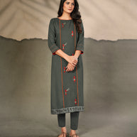 Laxmipati Cotton Grey-green Elegant Straight cut Kurti with Warli Motifs Emb Yoke and Mask