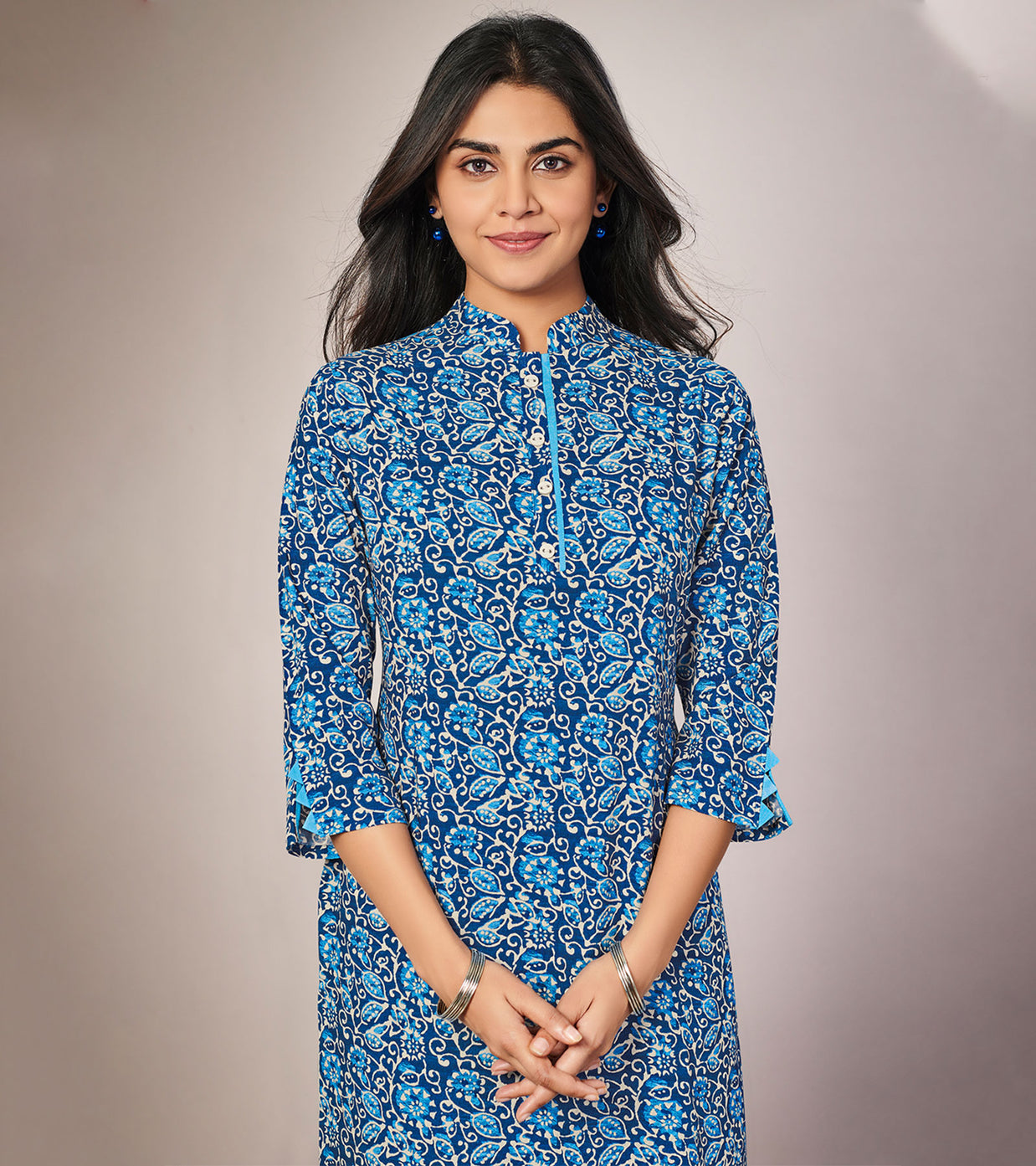 Laxmipati Cotton Viscose Blur Blue Straight Cut Kurti With Mask
