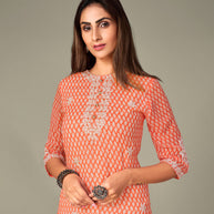 Laxmipati Georgate Tangy Red Straight Cut Kurti With Palazzo & Mask