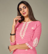 Laxmipati Georgate Marvellous Magenta Straight Cut Kurti With Palazzo & Mask