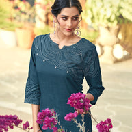 Laxmipati Rayon Slub Collcadet Grey Straight Cut Kurti With  Mask
