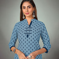 Laxmipati Blue Straight Cut Kurti With Narrow Slim Pant