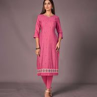Laxmipati Cotton Viscose Rustic Pink Straight Cut Kurti With Mask