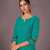 Laxmipati Cotton Viscose Pine Green Straight Cut Kurti With Mask