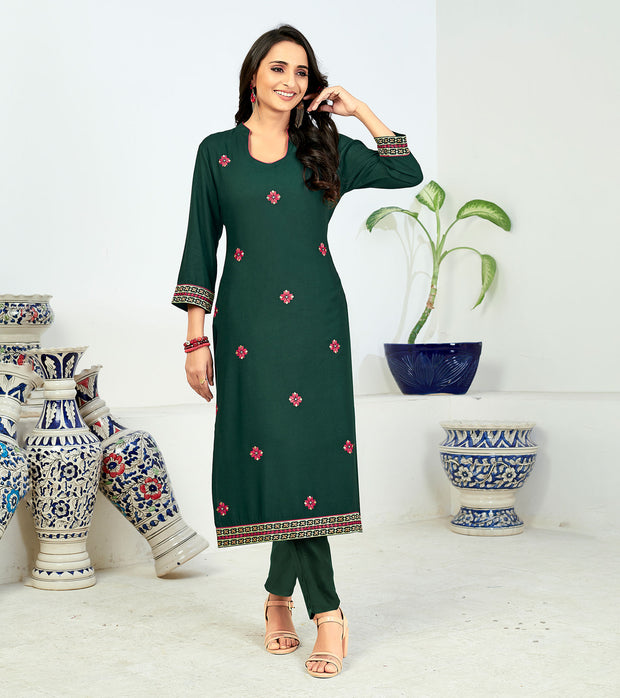 Laxmipati Rayon Forest Green Straight Cut Kurti With Pant