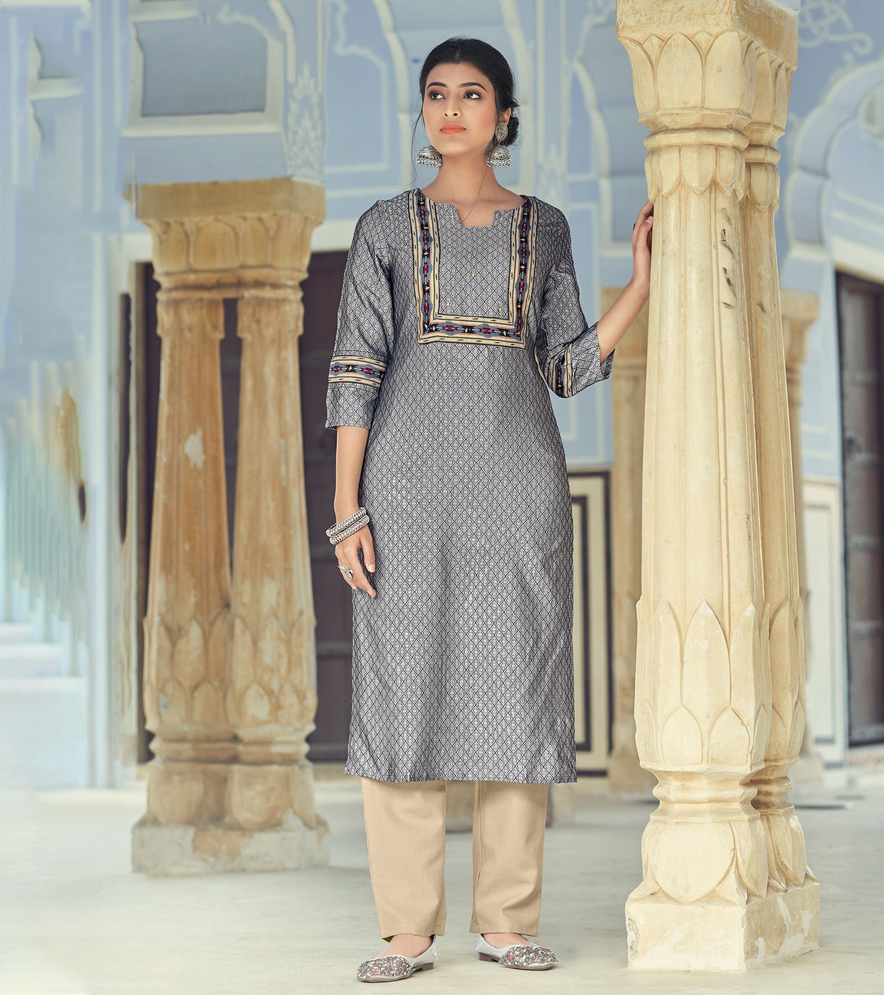 Laxmipati Nylon Viscose Dobby Steel Grey Straight Cut Kurti