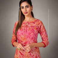 Laxmipati Mosul Cotton Rasbberry Red Straight Cut Kurti With Pant & Mask
