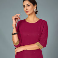 Laxmipati Cotton Viscose Maroon Straight Cut Kurti With Mask