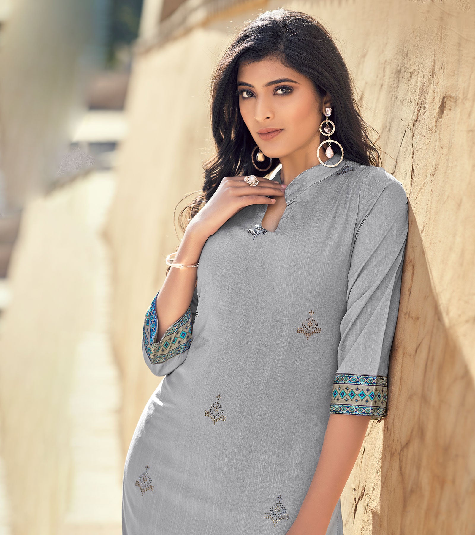 Buy designer indian kurtis | Latest kurtis