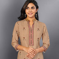 Laxmipati Light Ash Bland Straight Cut Kurti With Digital Print