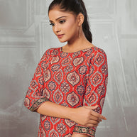 Laxmipati Poppy Red Straight Cut Kurti With Digital Print