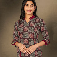 Laxmipati Cottage Red Straight Cut Kurti With Digital Print