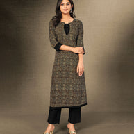 Laxmipati Smokey Black  Straight Cut Kurti With Digital Print