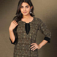 Laxmipati Smokey Black  Straight Cut Kurti With Digital Print