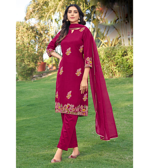 Laxmipati D3-099 Viscose Fabric Ruby Red Kurti With Pant & Dupatta