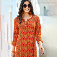 Laxmipati Crepe Multicolor kurtis