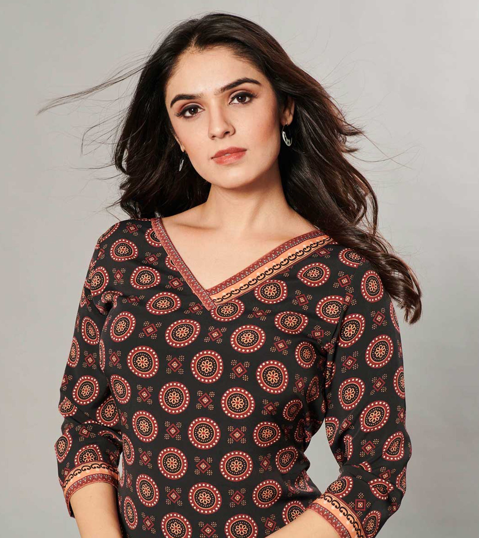 Laxmipati Kanebo Fabric Multicolor Kurti