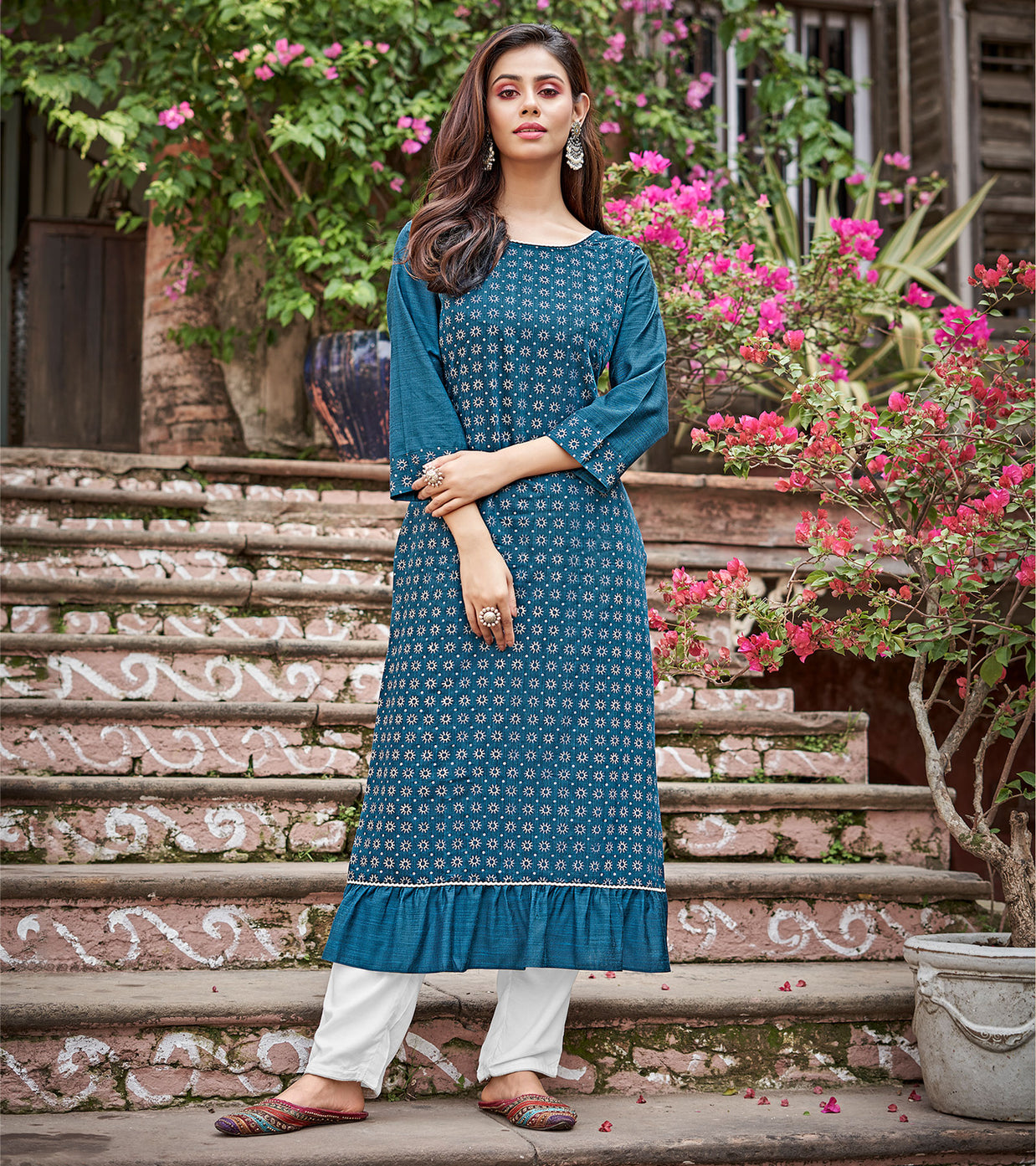Laxmipati Nabulla (Fine Cotton)  Blooming Blue Straight Cut Kurti