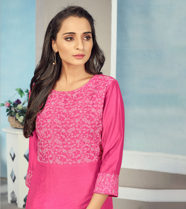 Laxmipati Maslin  Ruby Red Straight Cut Kurti Has Round Neck Variation , Embroidered Cufe &  Different Yoke Pattern