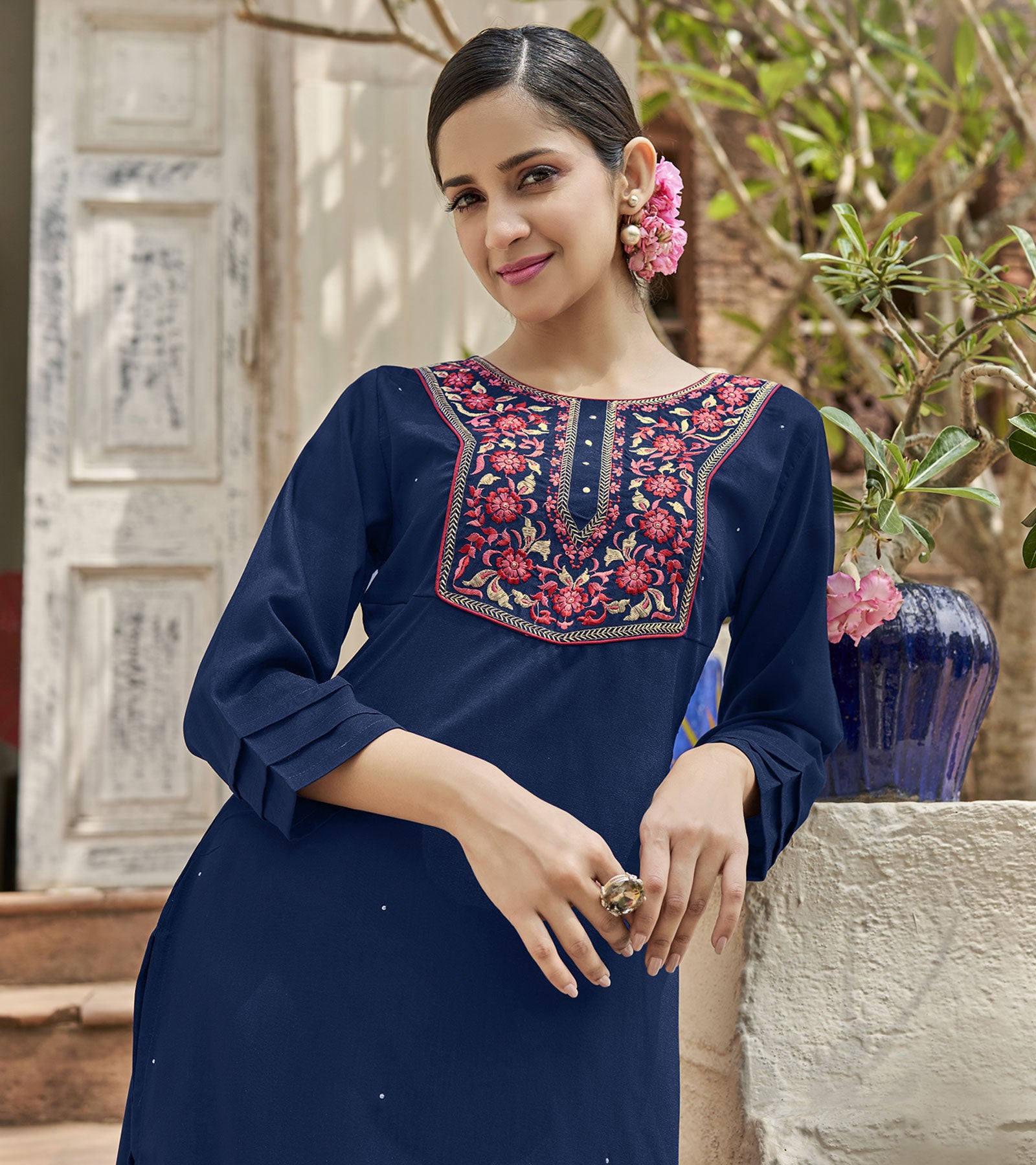 Laxmipati Muslin Sapphire Blue Straight Cut Kurti With Embroidered Work