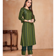 Laxmipati Anokhi  Icloude Hunter Green Straight Cut Kurti With Pant