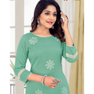 Laxmipati Muslin Aquamarine Straight Cut Kurti With Pant