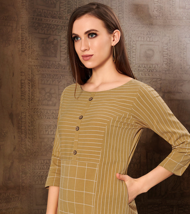 Laxmipati Chex & Strips stretchable Cotton Beidge Side Pocket & Straight cut kurti with mask.