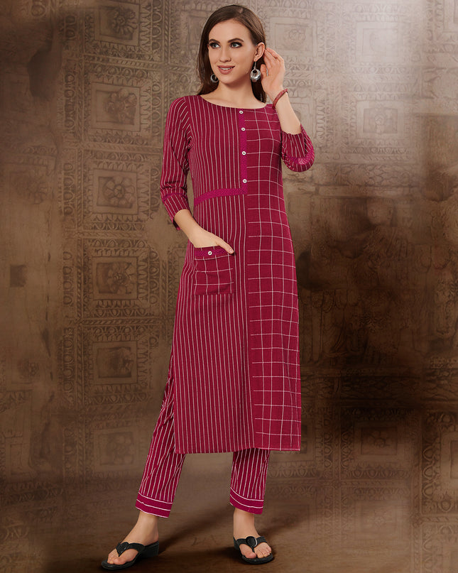Laxmipati Chex & Strips stretchable Cotton Rustic Wine Side Pocket & Straight cut kurti with mask.